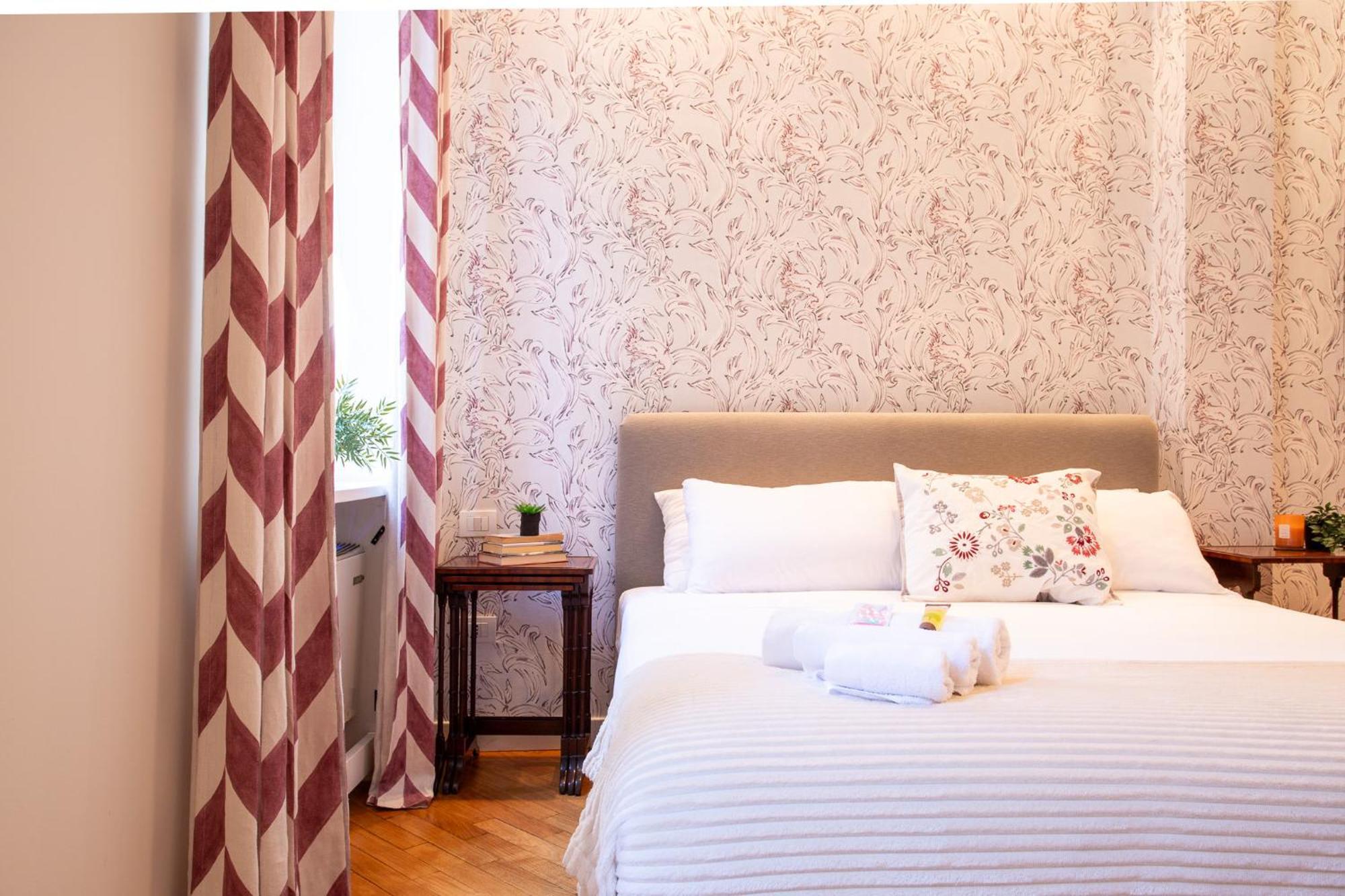 Duomo 500 Mt - Between Art And Design With Wi-fi Appartement